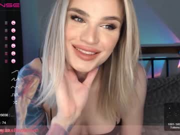 webcam tranny spicy_meow live cam image #2153996