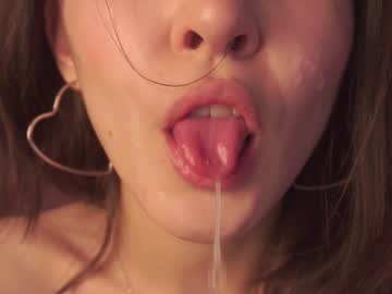 webcam girl amandamedrano live cam image #5495843