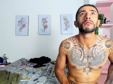 webcam couple jaryandnick_smith live cam image #6251551