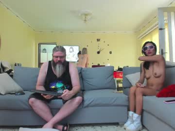 webcam couple cheeseburgerjesus live cam image #775818