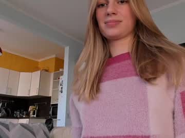 webcam girl magic_couple13 live cam image #9038353