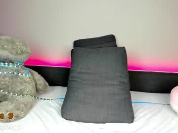 webcam girl sophie_5 live cam image #598572