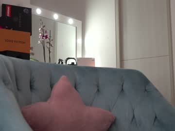 webcam girl beyllove_d live cam image #5204408