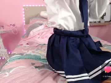 webcam girl little_effy18 live cam image #2463715