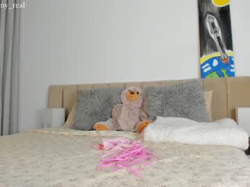 webcam girl amelie_bunny_real live cam image #3135347