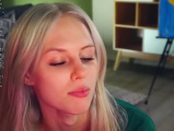 webcam girl audreycarvin live cam image #10486062