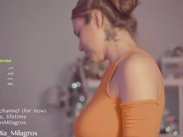 webcam girl mia_milagros live cam image #7404920