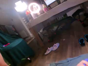 webcam girl juicyandthepussyblvd live cam image #4526617
