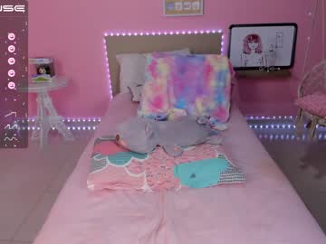 webcam girl little_effy18 live cam image #3287752