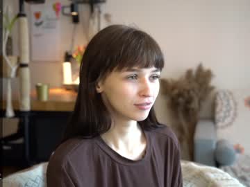 webcam girl diruriru live cam image #8800130