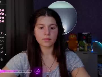 webcam girl bellaelya live cam image #12455079
