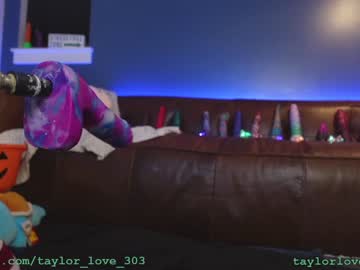 webcam girl taylor_love_303 live cam image #7303342