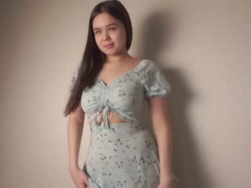 webcam girl helenmoors live cam image #5290072