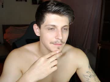webcam man _purrari live cam image #10089175