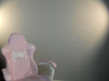 webcam girl brittcubitt live cam image #8593860