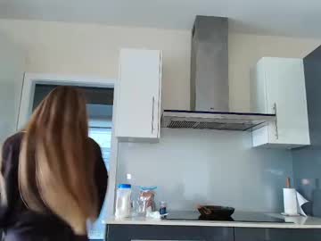 webcam girl sweetlikedolly live cam image #12972428