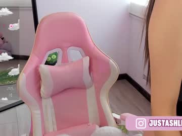 webcam girl ashleycat9 live cam image #9195953