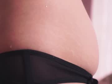webcam girl variety_moments live cam image #12032200