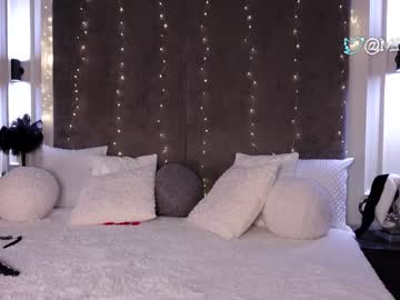 webcam girl miladenver live cam image #8031174