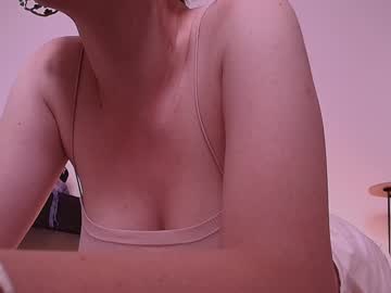 webcam girl lilamytee1 live cam image #10394783