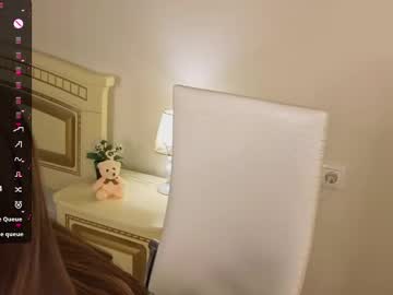 webcam girl kristigroune live cam image #13003694