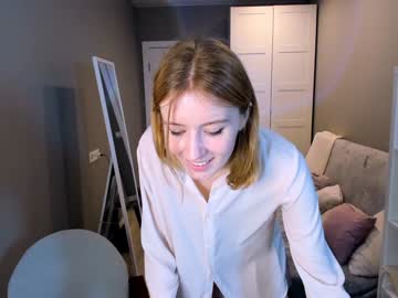 webcam girl silver_gin live cam image #9166064