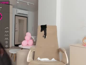 webcam girl oki_dokie live cam image #6556842
