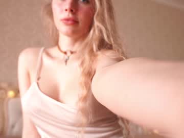 webcam girl annrainbow live cam image #5154743
