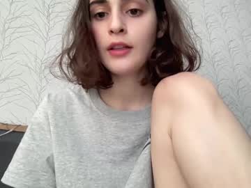 webcam girl wonderland_stia live cam image #12311892