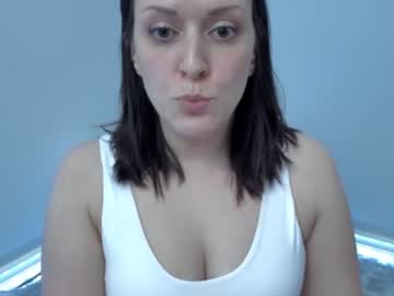 webcam girl realcanada live cam image #5234952