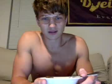 webcam man aestheticgod10 live cam image #2647530