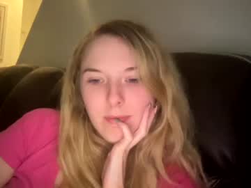 webcam girl tpink95 live cam image #235510