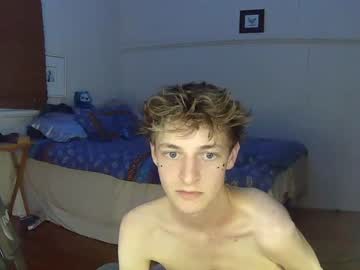 webcam man stoopidtwink live cam image #745991