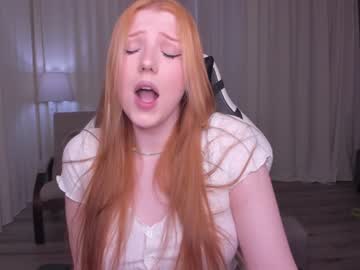 webcam girl lil_pumpkinpie live cam image #5650959