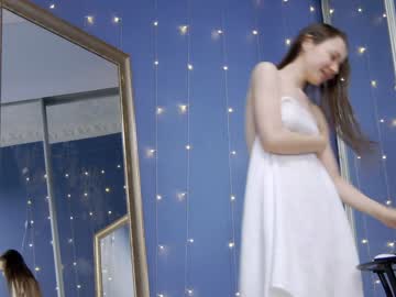 webcam girl kriskras__ live cam image #7408878