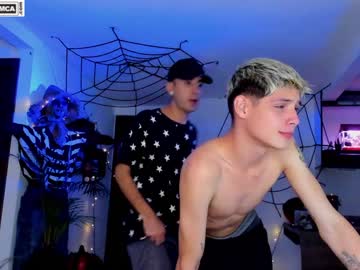 webcam man morgan_hiller live cam image #4103625