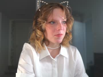 webcam girl crimsonxrapture live cam image #1714608