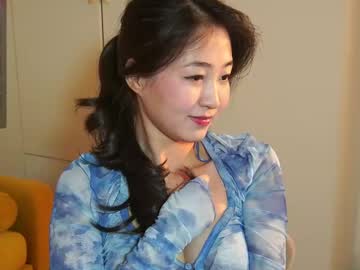 webcam girl seulbi live cam image #12141196