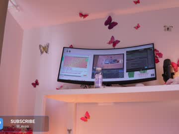 webcam girl lil_eva live cam image #6575571