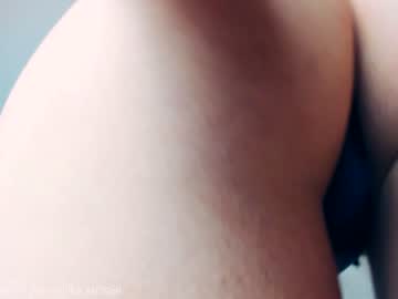 webcam girl x_lily_x live cam image #1852341