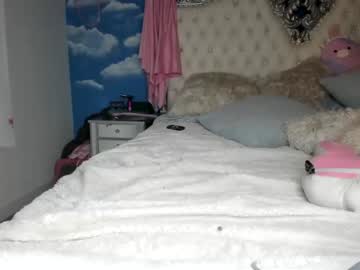 webcam girl noellesnow live cam image #9435149