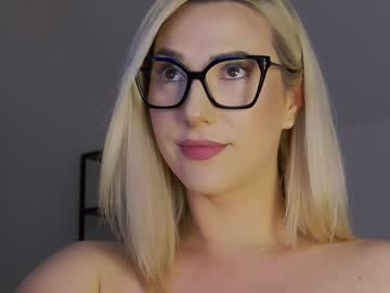 webcam girl allayah live cam image #12762978