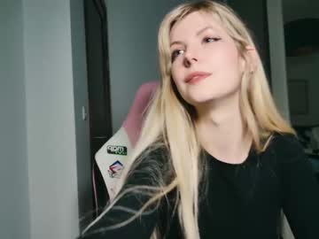 webcam girl cassy_cum live cam image #7776870