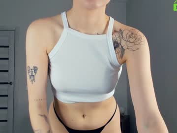 webcam girl scarlett_711 live cam image #990528