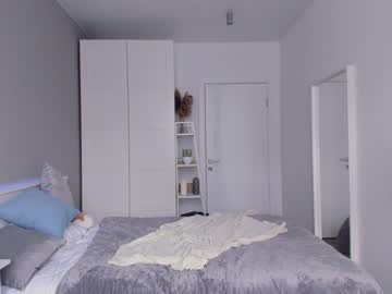 webcam girl jennifer_ewans live cam image #6022420