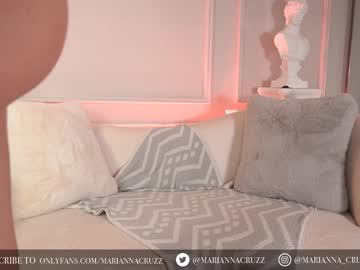 webcam girl mariannacruzz live cam image #6181622