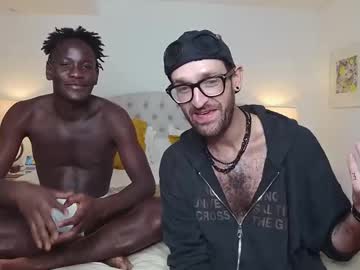 webcam man lorenzoandpedro1989 live cam image #11742652