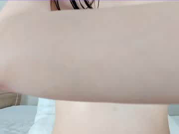 webcam girl hayneiko live cam image #1032551