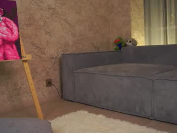 webcam girl lorettadunnell live cam image #12467851