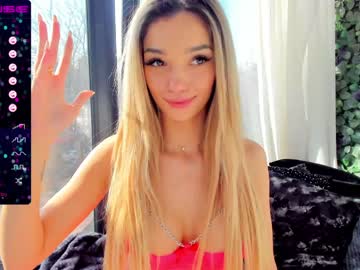 webcam girl sassyt33n live cam image #5117810